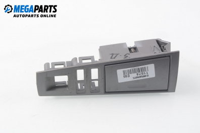 Plastic interior for BMW 7 (E65) 4.4, 333 hp, sedan automatic, 2001, position: fața