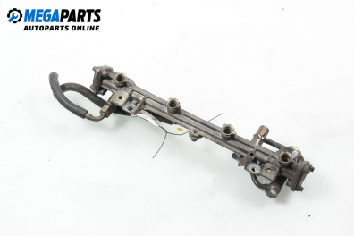 Benzin-einspritzleiste for Mercedes-Benz E-Klasse 210 (W/S) 2.3, 150 hp, sedan, 1995