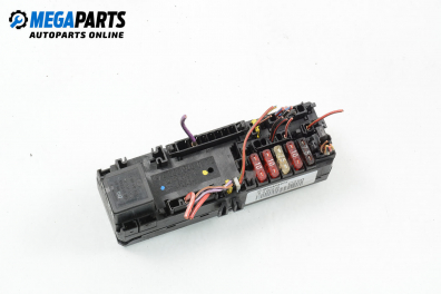 Fuse box for Mercedes-Benz C-Class 202 (W/S) 2.5 TD, 150 hp, station wagon automatic, 1997