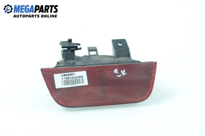Central tail light for Toyota Avensis 2.0 D-4D, 110 hp, station wagon, 2000