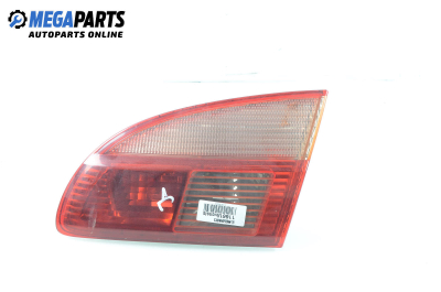 Inner tail light for Toyota Avensis 2.0 D-4D, 110 hp, station wagon, 2000, position: right