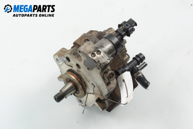 Diesel injection pump for Volvo S40/V40 1.9 DI, 115 hp, station wagon, 2002 № Bosch 0 445 010 075