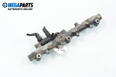 Fuel rail for Peugeot 607 2.2 HDi, 133 hp, sedan, 2001