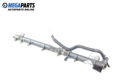 Fuel rail for Mercedes-Benz E-Class 211 (W/S) 3.2 CDI, 204 hp, sedan automatic, 2004