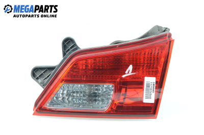 Inner tail light for Subaru Outback (BR) 2.0 D AWD, 150 hp, station wagon, 2010, position: right