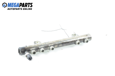 Fuel rail for Fiat Doblo 1.3 D Multijet, 75 hp, truck, 2008