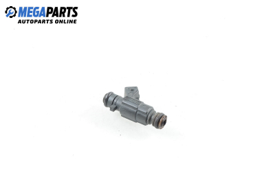 Gasoline fuel injector for Volkswagen Touareg 4.2 V8 , 310 hp, suv automatic, 2004
