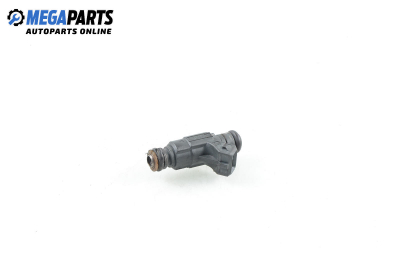 Gasoline fuel injector for Volkswagen Touareg 4.2 V8 , 310 hp, suv automatic, 2004