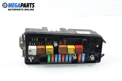 Fuse box for Opel Vectra C 3.0 V6 CDTI, 177 hp, station wagon automatic, 2004