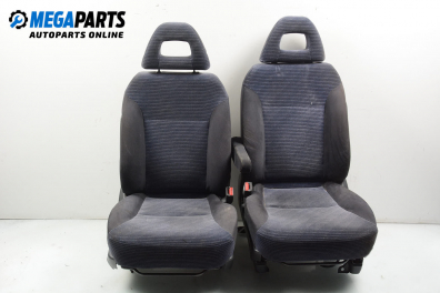 Set scaune for Honda Stream 2.0 16V, 156 hp, monovolum, 2002