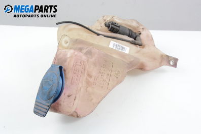 Waschwasserbehälter für scheibenwaschanlage for Volkswagen Passat (B5; B5.5) 1.8, 125 hp, sedan, 1997