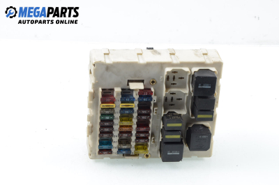 Fuse box for Ford Transit Connect 1.8 TDCi, 90 hp, minivan, 2005