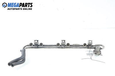 Benzin-einspritzleiste for Volkswagen Golf IV 2.3 V5, 150 hp, hecktür, 1999