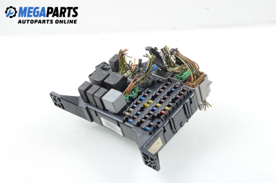 Fuse box for Ford Mondeo Mk III 2.0 TDDi, 115 hp, station wagon, 2001