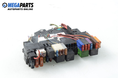 Fuse box for Mercedes-Benz S-Class W220 5.0, 306 hp, sedan automatic, 1999