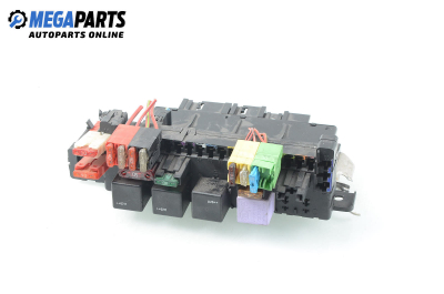 Fuse box for Mercedes-Benz S-Class W220 3.2 CDI, 197 hp, sedan automatic, 2002