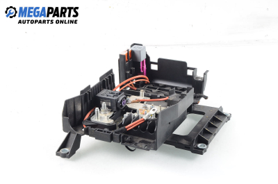 Sicherungskasten for Audi Q7 3.0 TDI Quattro, 240 hp, suv automatic, 2008