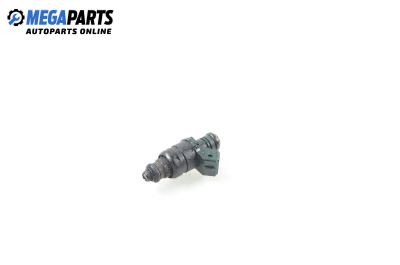 Gasoline fuel injector for Volkswagen Golf IV 1.6, 100 hp, hatchback, 1998