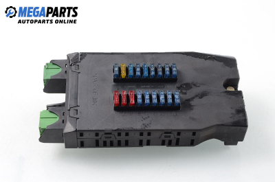 Sicherungskasten for Mercedes-Benz Vito 2.3 TD, 98 hp, passagier, 1998