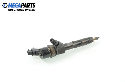 Diesel fuel injector for Renault Laguna II (X74) 1.9 dCi, 120 hp, hatchback, 2002 № 0445110 021