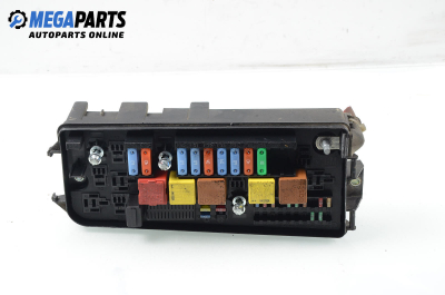 Fuse box for Opel Signum 2.2 DTI, 125 hp, hatchback automatic, 2004