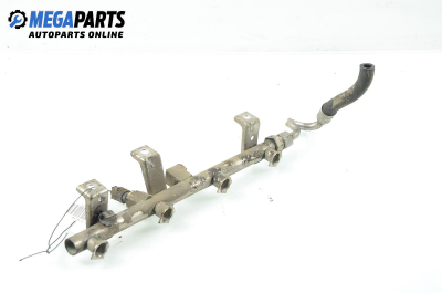 Fuel rail for Mercedes-Benz B-Class W245 2.0 CNG, 116 hp, hatchback automatic, 2010