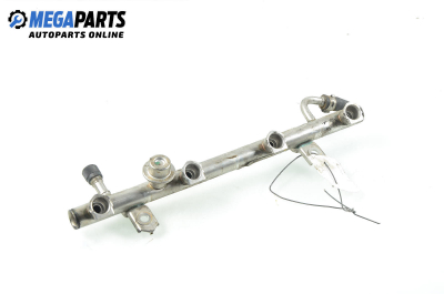 Fuel rail for Mercedes-Benz B-Class W245 2.0 CNG, 116 hp, hatchback automatic, 2010