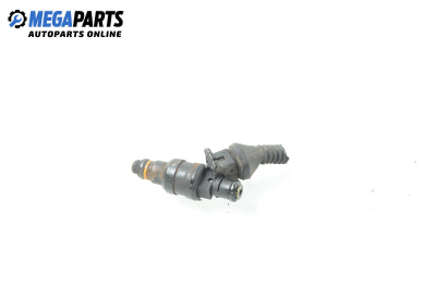 Gasoline fuel injector for Audi A4 (B5) 1.8, 125 hp, sedan, 1996