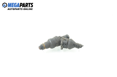 Gasoline fuel injector for Audi A4 (B5) 1.8, 125 hp, sedan, 1996