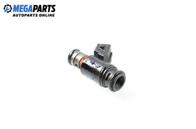 Gasoline fuel injector for Volkswagen Golf IV 2.8 VR6, 177 hp, hatchback, 2002