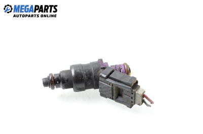 Gasoline fuel injector for Volvo S40/V40 1.8, 115 hp, station wagon, 1997