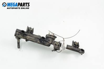 Fuel rail for Renault Clio II 1.4, 75 hp, hatchback, 1998