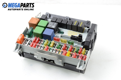 Fuse box for Opel Vectra B 1.6 16V, 100 hp, sedan, 1997