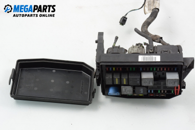 Fuse box for Jaguar X-Type 2.0 D, 130 hp, sedan, 2005