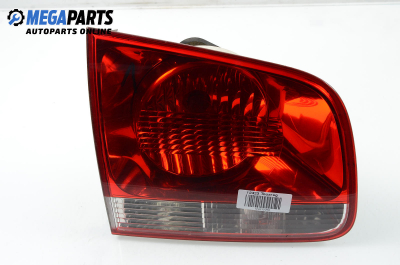 Inner tail light for Volkswagen Touareg 2.5 TDI, 174 hp, suv automatic, 2004, position: left