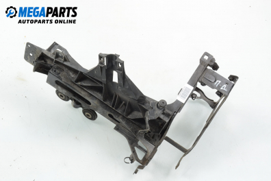 Part of front slam panel for BMW 7 Series F02 (02.2008 - 12.2015), sedan, position: right