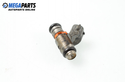 Gasoline fuel injector for Volkswagen Golf IV 1.4 16V, 75 hp, hatchback, 1998