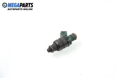 Gasoline fuel injector for Audi A3 (8L) 1.6, 101 hp, hatchback automatic, 1997