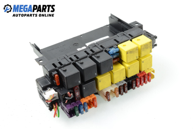 Fuse box for Mercedes-Benz S-Class W220 4.3, 279 hp, sedan automatic, 1999