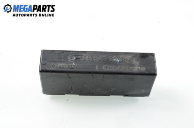 Interior lighting relay for Mercedes-Benz 124 (W/S/C/A/V) 2.0, 122 hp, coupe, 1992 № 126 542 03 32