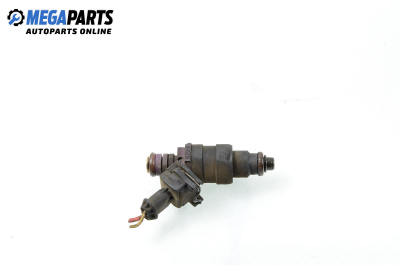 Gasoline fuel injector for Volvo S40/V40 2.0, 140 hp, sedan, 1998