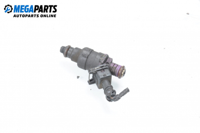 Gasoline fuel injector for Volvo S40/V40 1.6, 105 hp, sedan, 1998