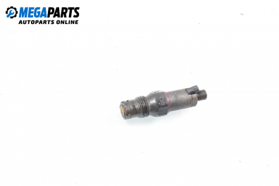 Diesel fuel injector for Ford Mondeo Mk II 1.8 TD, 90 hp, sedan, 1998