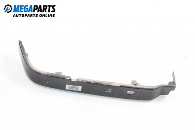 Leiste unter dem scheinwerfer for Volvo 850 2.0, 143 hp, combi, 1994, position: rechts