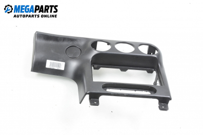 Plastic interior for Ford Mondeo Mk II 1.8, 115 hp, combi, 1999, position: fața