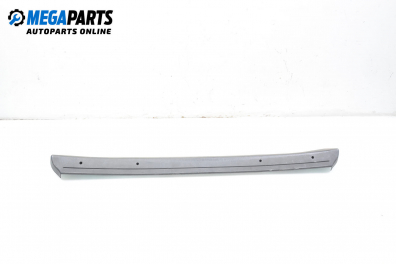 Front bumper moulding for Peugeot 405 2.0 4x4, 121 hp, station wagon, 1994