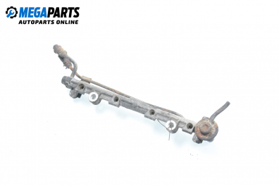 Fuel rail for Toyota Corolla (E110) 1.4, 86 hp, sedan, 1997