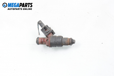 Gasoline fuel injector for Mercedes-Benz CLK-Class 208 (C/A) 2.0, 136 hp, coupe, 1999