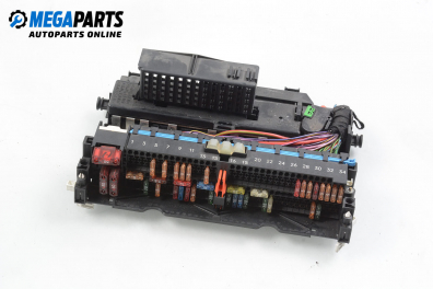 Fuse box for BMW 3 (E46) 1.9, 118 hp, sedan, 1998