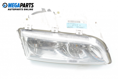 Headlight for Volvo S40/V40 1.8, 122 hp, station wagon, 2001, position: right № LHD 30899683